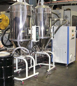 HCD-180 Honeycomb Dryer with 2 CDH-200 Drying Hoppers